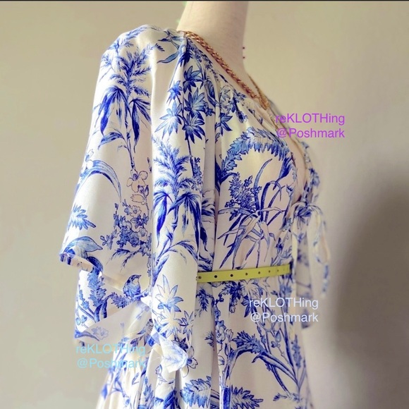 ❌SOLD❌ H&M Floral Raglan-sleeved Adorable Dress - Picture 2 of 14